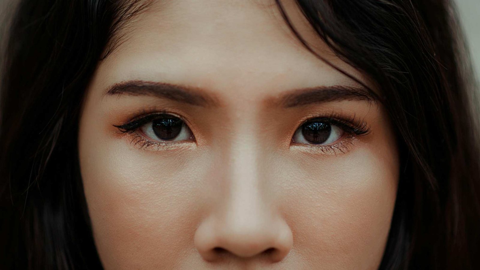 How Long Does an Eyelash Lift Last? Find Out Here